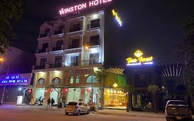 Khách sạn Winston Riverside